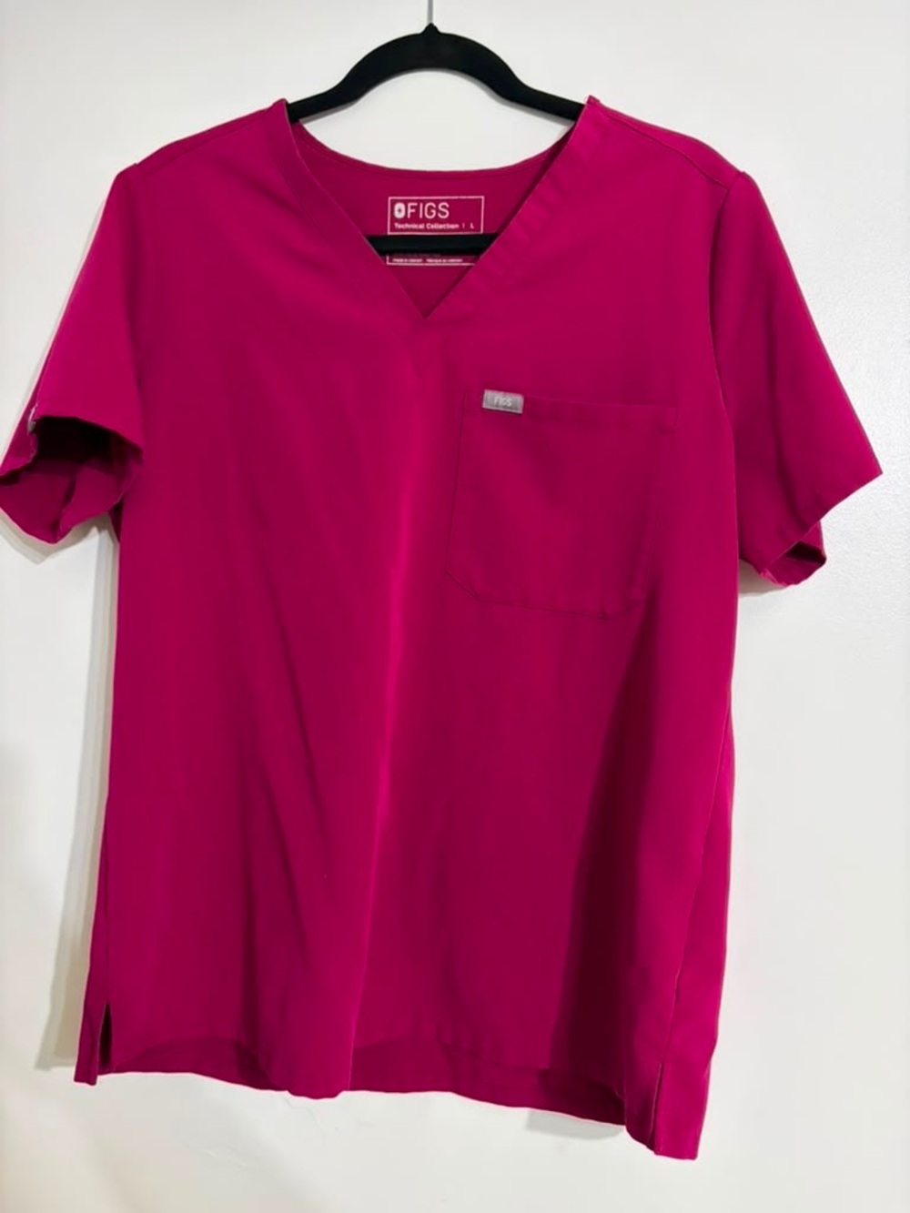 FIGS Women's V-Neck Short Sleeve